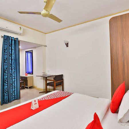 Hotel O Utsav Vadodara Exterior foto