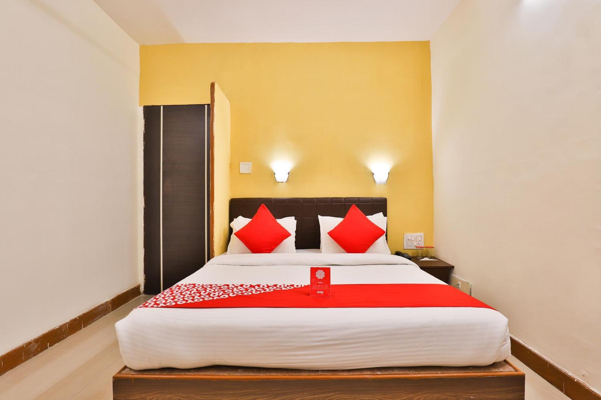 Hotel O Utsav Vadodara Exterior foto